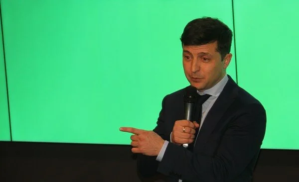 Зеленский дал понять, что готов договариваться с олигархами, – журналист