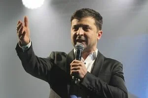 Зеленский назвал шаги, которые намерен делать в отношениях с Россией