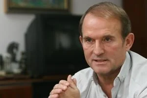 Медведчук: Нарушения конституционных прав более 6 млн украинцев послы G7 не заметили