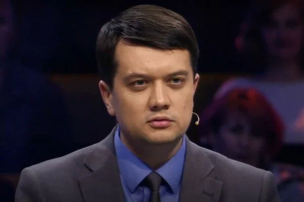 Разумков: Складывается впечатление, что ЦИК намеренно затягивает процесс оглашения результатов выборов