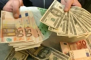 В Харькове мошенник обманом выманил у пенсионерки $10 000