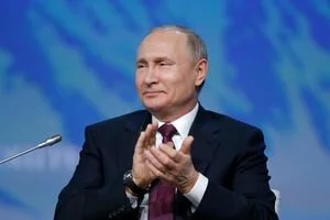 "Древние русские столицы": Путин упомянул Киев в своей речи ко Дню Победы