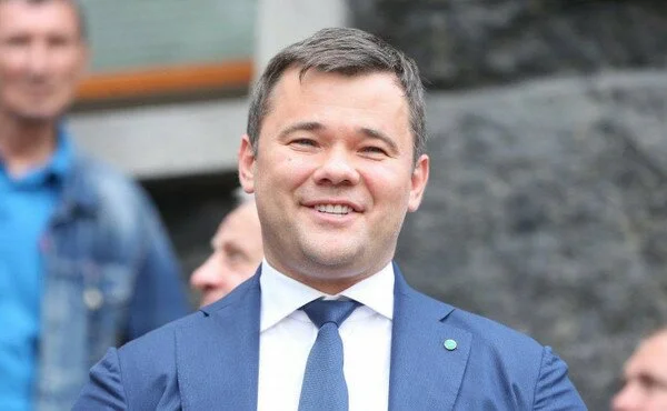 Петиция за отставку главы АП Богдана собрала необходимое количество подписей