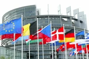 Стало известно, когда Еврокомиссия продлит экономические санкции против РФ