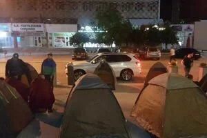 В Молдове избрали премьера, вопреки решению Конституционного суда: в стране блокируют госучреждения