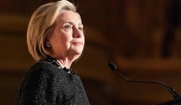 Хиллари Клинтон сообщила о смерти младшего брата