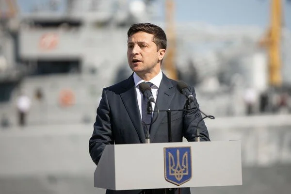 Зеленский разозлился на депутатов за отказ провести внеочередное заседание