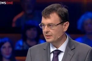 Гетманцев: "Слуга народа" сделает все для мира, но не путем сдачи национальных интересов