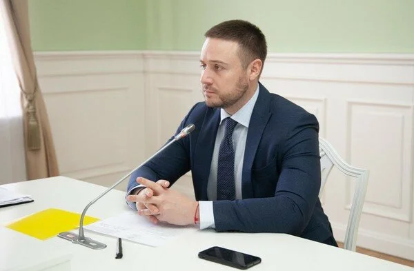 Заместителю Кличко наложили 14 швов на голову после жестокого нападения