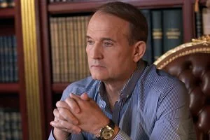 Медведчук: Украинская власть тормозит процесс разведения войск
