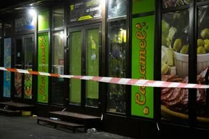 На троещинском рынке неизвестный взорвал гранату 