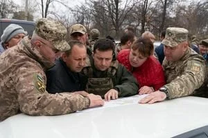 ОПУ опубликовал видео поездки Зеленского в Золотое