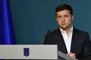 Зеленский в День волонтера раздал ордена шоумену Притуле и другим украинцам: список