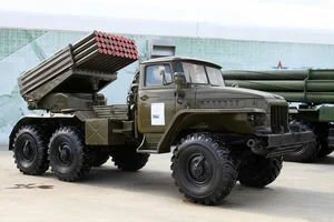 Военные показали, как на Донбассе проверили боеготовность Градов