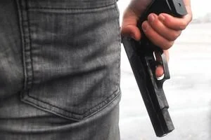 Злоумышленник решил отомстить за отца и расстрелял мужчину