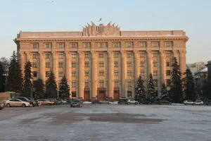 В Харькове задержали мужчину, подозреваемого в поджоге дверей ОГА