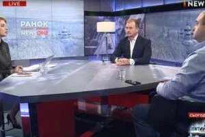 "Утро на NEWSONE": возможно, не случайно разбился именно украинский самолет (09.01)