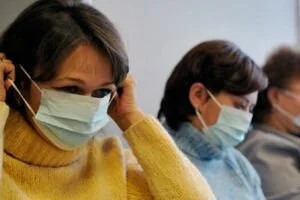 Коронавирус в Италии: прокуратура завела дело на спекулянтов, продающих в Милане маски по 70 евро