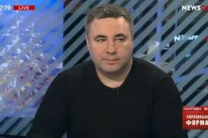 "Утро на NEWSONE": закон о народовластии примут тогда, когда все будет приватизировано, а земля продана (26.02)