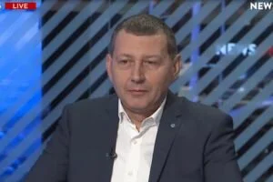 "Утро на NEWSONE": группы Коломойского и Ахметова победили "соросят" в Слуге народа (10.03)