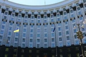 Правительство разрешило продажу автозапчастей и птицы во время карантина