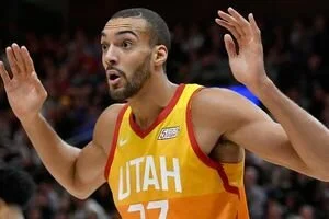 Баскетболист НБА был подвергнут смертельным угрозам после заражения коронавирусом