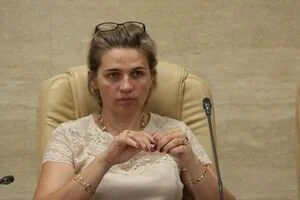 В Запорожье коронавирусом заразилась топ-чиновница Минздрава 