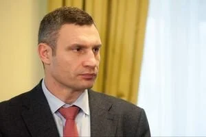 Кличко отстранил от работы своего зама, которого подозревают во взяточничестве