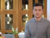 Зеленский поздравил украинцев со Светлым Христовым Воскресением