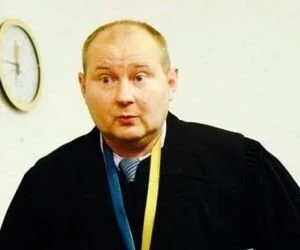 Скандальный судья Чаус сам сдался правоохранителям в Молдове