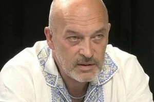 Тука прокомментировал намерения штаба блокады закрыть "Сбербанк" в Украине