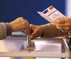 На территории Франции стартовали выборы президента