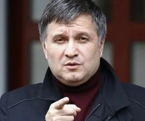 Массовые беспорядки на 9 мая в Днепре: суд арестовал координатора "титушек"