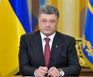 Порошенко ввел в действие санкции против ряда российских компаний