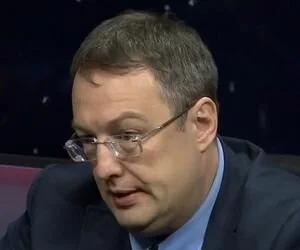 Геращенко рассказал, кем оказался убитый на Позняках мужчина