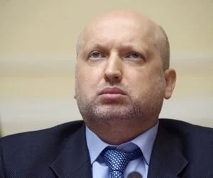 Турчинов настаивает на скорейшем введении визового режима с Россией