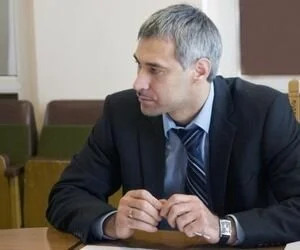 Один из членов НАПК решил уйти в отставку