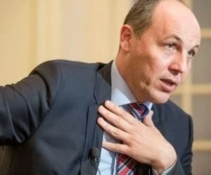 Парубий заверил, что США не передумали предоставлять Украине летального оружия