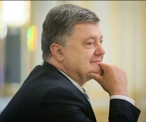 Эксперт рассказал, какие вопросы будет обсуждать Порошенко с Макроном