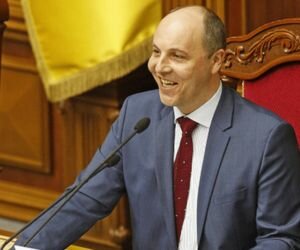 Парубий похвастался, куда поедет на каникулах