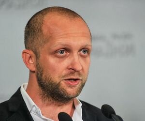 Поляков: Никто не пытался надеть на меня электронный браслет