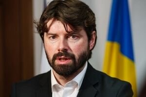 Новак назвал причины нехватки средств для погашения долгов ЖКХ