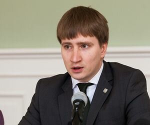 Прокуратура подозревает главу аппарата КГГА в подделке диплома