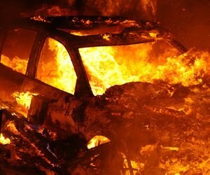 За сутки в Киеве сгорели три автомобиля