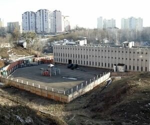 В Киеве на гауптвахте начальник издевался над солдатами
