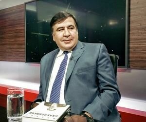 Саакашвили устроил свою штаб-квартиру посреди леса
