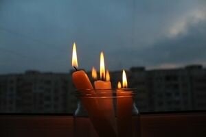 Непогода в Украине: без света остались почти 200 населенных пунктов