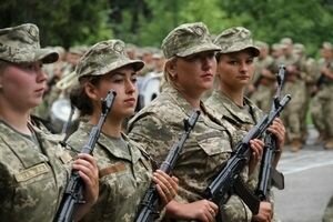 Пашинский призвал искоренить дискриминацию женщин в ВСУ