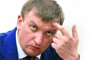 Петренко заявил, что он находится под охраной, и рассказал почему