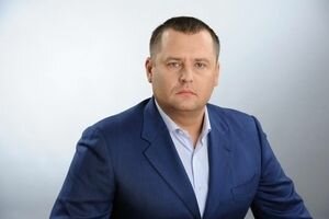 Мэр Днепра пожаловался, что не может прожить на свою зарплату
